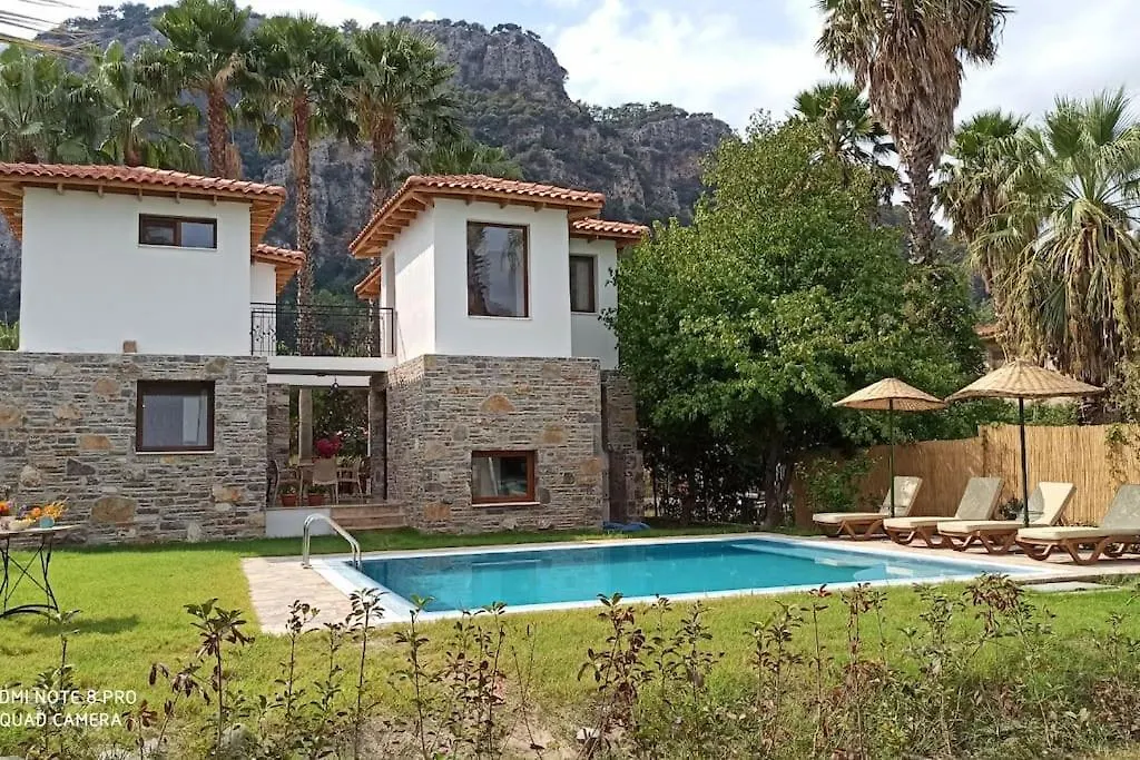 Villa Merry - Dalyan Stonehouse With Palmtrees, 50M To River Ortaca