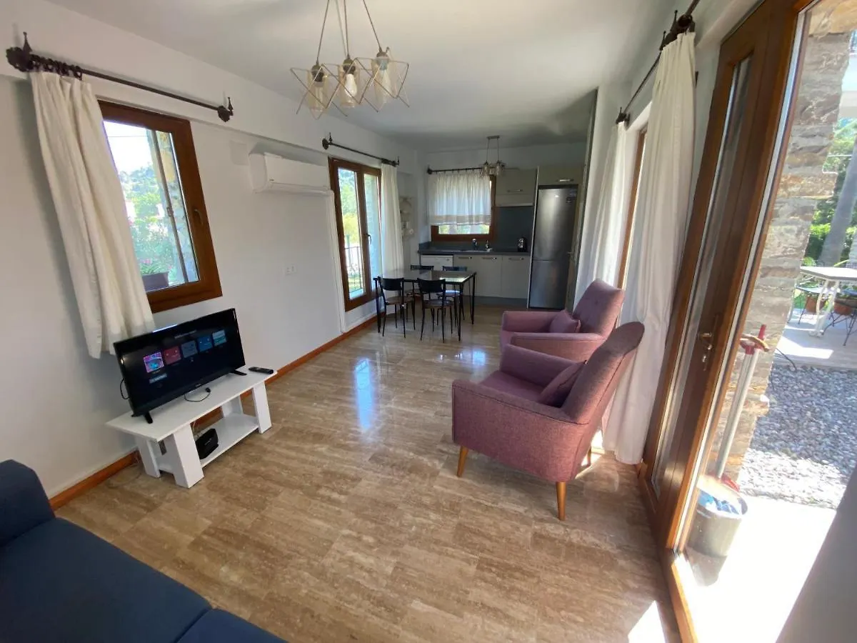 Villa Merry - Dalyan Stonehouse With Palmtrees, 50M To River Ortaca   Ortaca (Mugla)