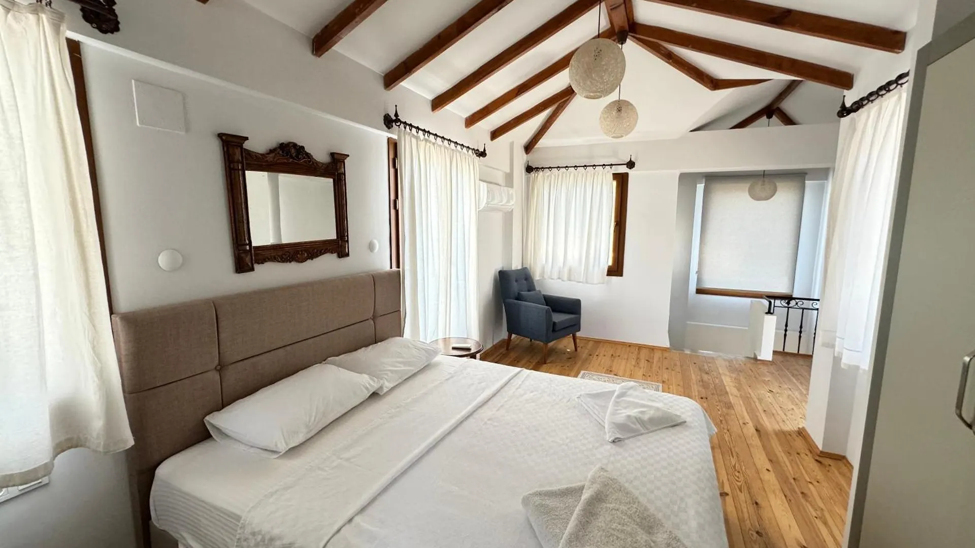 Villa Merry - Dalyan Stonehouse With Palmtrees, 50M To River Ortaca